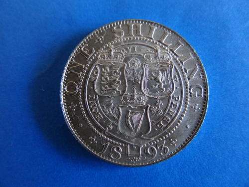 A LOVELY1893 UNCIRCULATED BRITISH SHILLING WITH LUSTRE.